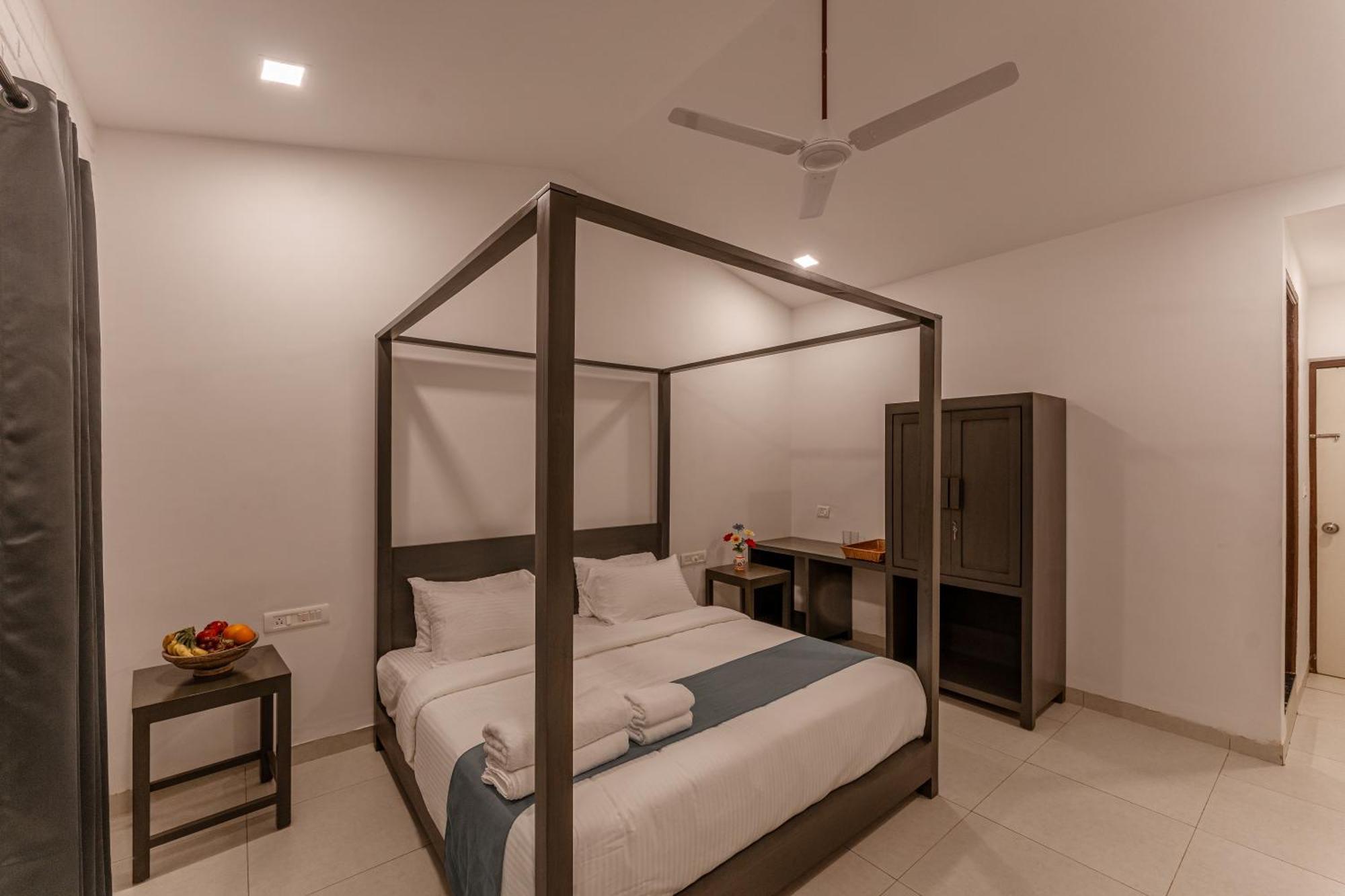 Downtown Arambol - The River Side Hostel Bagian luar foto